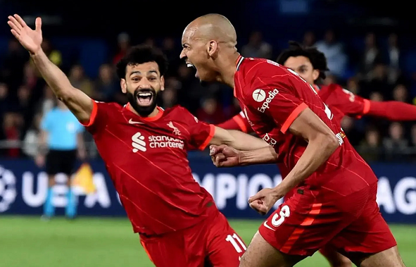 开云体育注册入口 德罗巴在澳大利亚队比赛中问鼎冠军，问鼎冠军引发热议！