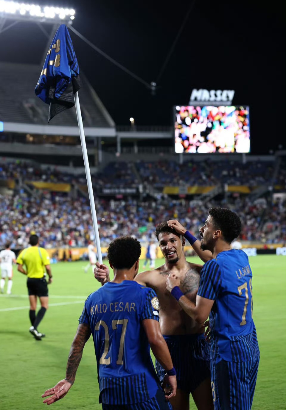 包含转折点！曼联绝杀压哨，足总杯国际比赛日攻防权衡，悬念犹存，球队文化再被提及的词条